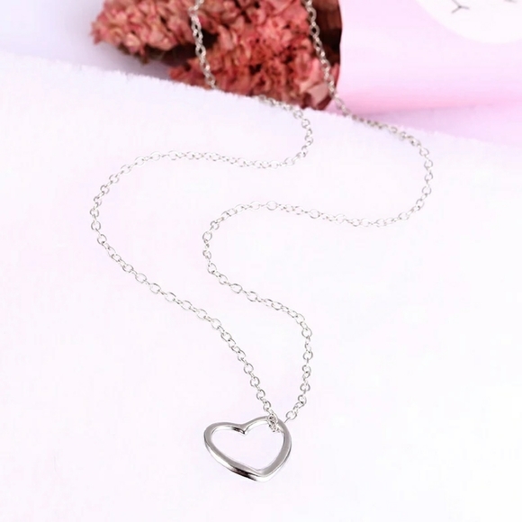 Necklace - Picture 3 of 4